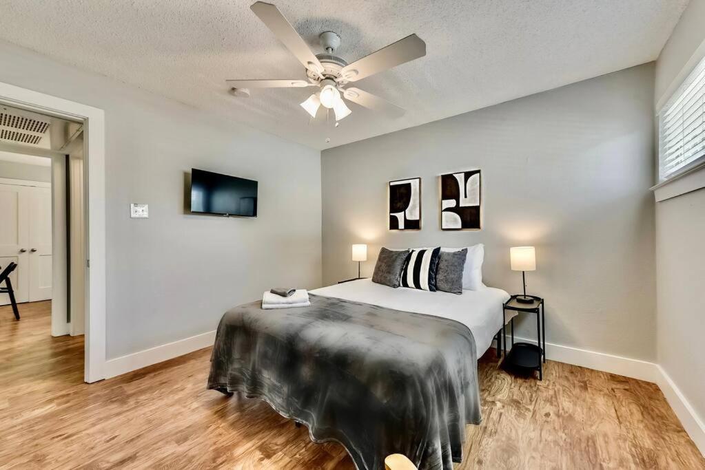 Apartamento Bright And Cheerful Flat, Near Fair Park Dallas Exterior foto